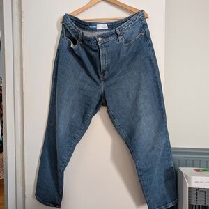 Old Navy Women's Relaxed Fit Blue Jeans